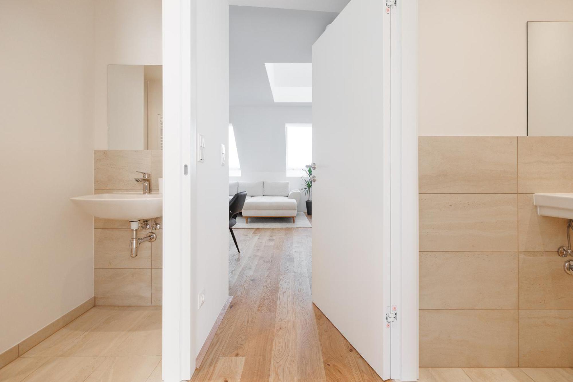 Symphony Apartments 38 - Modern Loft With Terrace And Grill In Central Location Виена Екстериор снимка