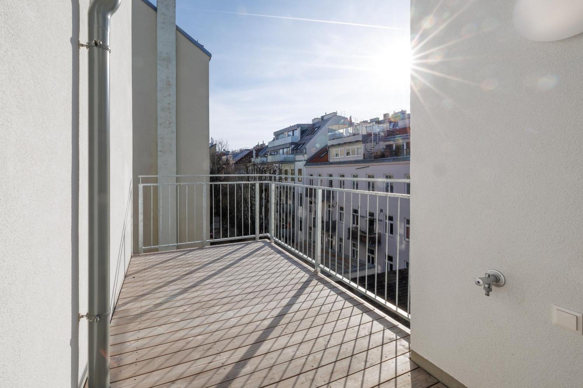Symphony Apartments 38 - Modern Loft With Terrace And Grill In Central Location Виена Екстериор снимка
