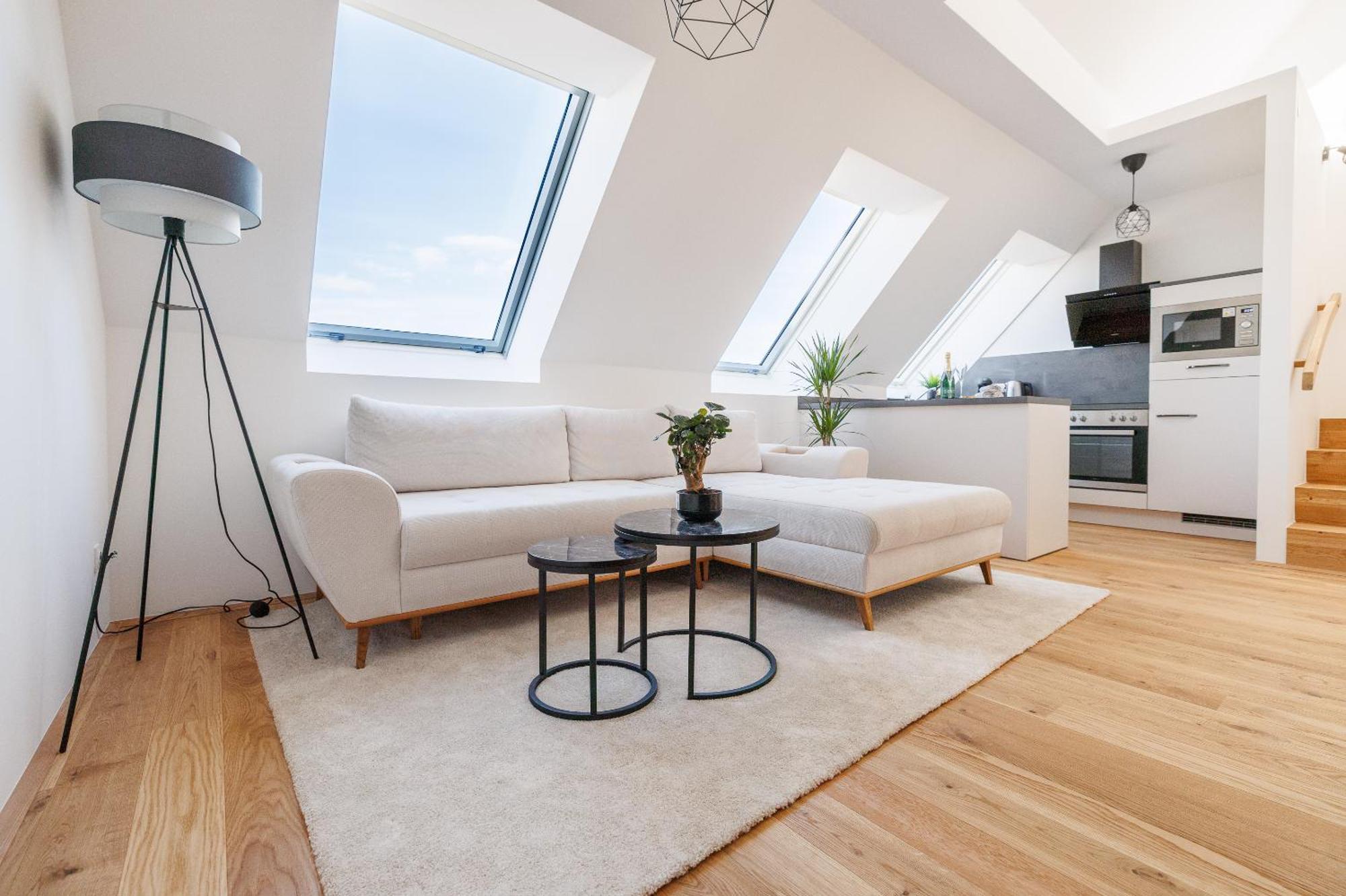 Symphony Apartments 38 - Modern Loft With Terrace And Grill In Central Location Виена Екстериор снимка