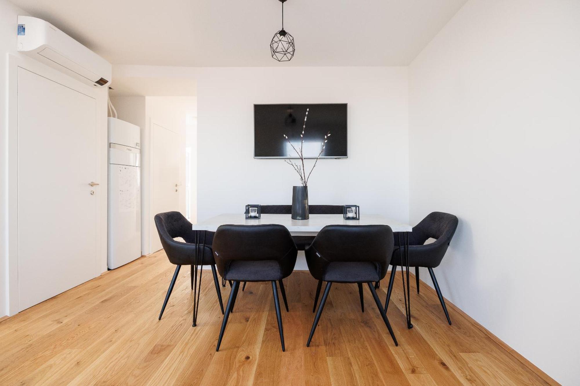 Symphony Apartments 38 - Modern Loft With Terrace And Grill In Central Location Виена Екстериор снимка